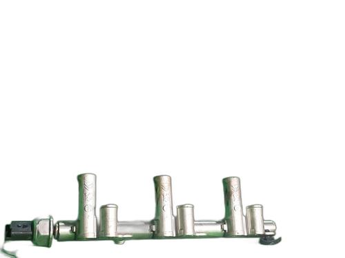 Used Injection rail PEUGEOT 308 II (LB_, LP_, LW_, LH_, L3_) [2013-2021]  31158780