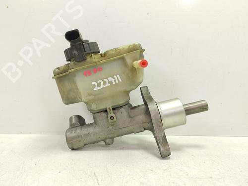 Hovedbremsecylinder Hovedbremsecylinder 39075947 39075947