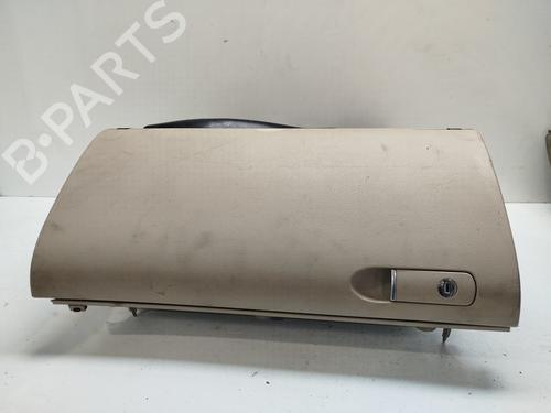Used Glove box Glove box 37154360 37154360
