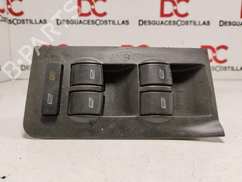 Used Left front window switch AUDI A6 C5 (4B2, 4B4) 2.5 TDI (150 hp) 32086094