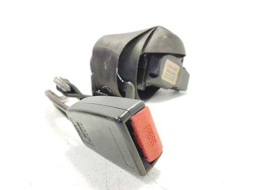 Used Rear center seatbelt VOLVO 940 (944) 2.3 (135 hp) 17734156