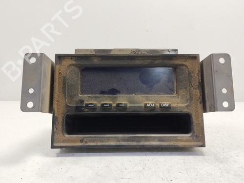 Used Display monitor MITSUBISHI L200 / TRITON (KJ_, KK_, KL_) [2014-2025]  25280932