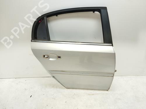 Used Right rear door OPEL VECTRA C (Z02) 2.2 16V (F69) (147 hp) 17800740