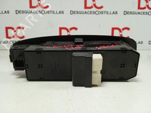 Left front window switch HYUNDAI ACCENT II (LC) 1.5 CRDi | BP17411664I27 