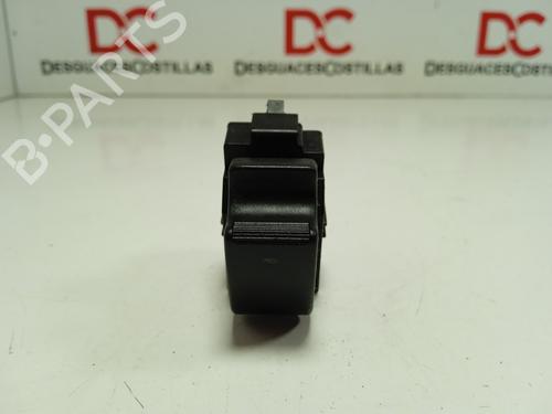 left-rear-window-switch-toyota-corolla-verso-zer_-zze12_-r1_-2004-2005-2006-2007-2008-2009-32086005 main image