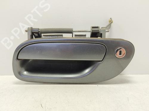 Used Front left exterior door handle VOLVO V70 II (285) D5 (163 hp) 17422588