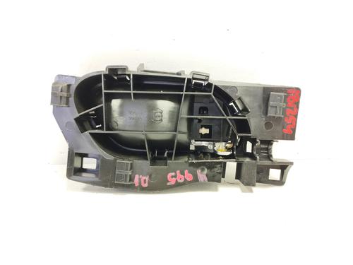 Rear left interior door handle PEUGEOT 208 I (CA_, CC_) 1.2 VTI 82 | BP17519544I15 