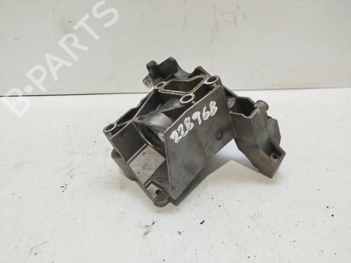 Support de moteur AUDI A6 C6 (4F2) [2004-2011]  31695888