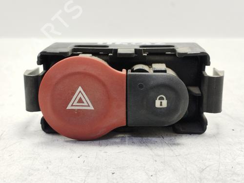 Used Warning switch RENAULT CLIO III (BR0/1, CR0/1) [2005-2014]  28716425