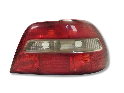 Used Right taillight Right taillight 37261743 37261743