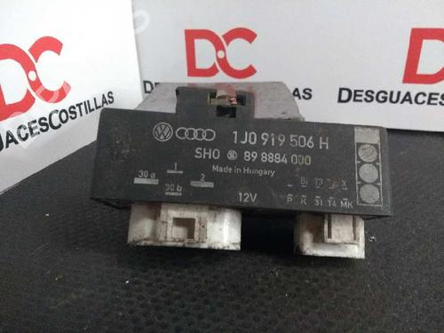 Used Fuse box SEAT IBIZA II (6K1) [1993-2002]  32086597