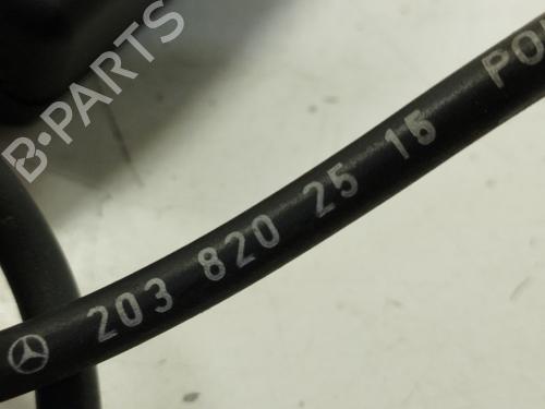 Seat buckle MERCEDES-BENZ C-CLASS (W203) C 220 CDI (203.006) | BP30534251I32 