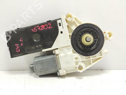 Fensterhebermotor vorne rechts für RENAULT LAGUNA III (BT0/1) 1.6 16V (BT04, BT0D, BT0U) (110 hp) 27223830