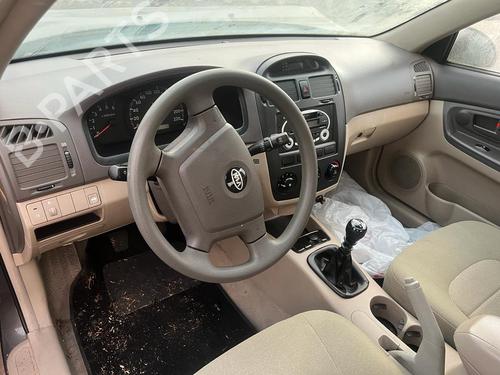 Mass air flow sensor KIA CERATO I Saloon (LD) 1.5 CRDi | BP17422894M95 