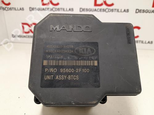 Used ABS pump KIA CERATO I Saloon (LD) 2.0 CRDi (112 hp) 17407222