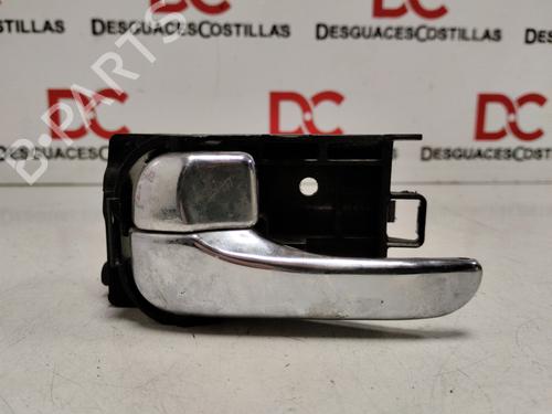 front-left-interior-door-handle-nissan-primera-p11-1996-1997-1998-1999-2000-2001-2002-32086218 main image