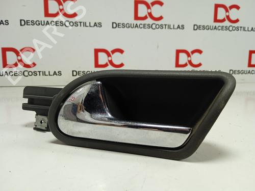 Venstre bagtil invendig håndtag VW GOLF V (1K1) [2003-2010]  32086013