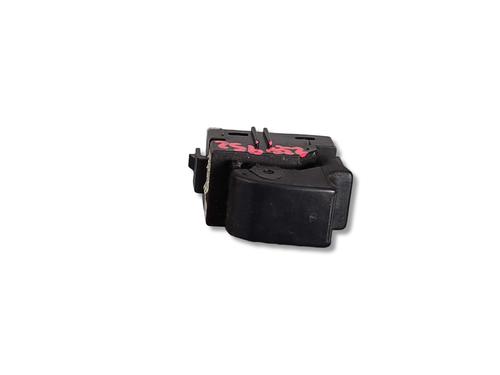 Pulsantiera posteriore destra Pulsantiera posteriore destra TOYOTA AVENSIS Saloon (_T25_) 1.8 VVT-i (ZZT251_, ZZT251R) (129 hp) 34615076 34615076