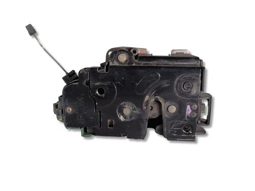Højre fortil lås Højre fortil lås SEAT IBIZA III (6L1) 1.9 SDI (64 hp) 39908679 39908679