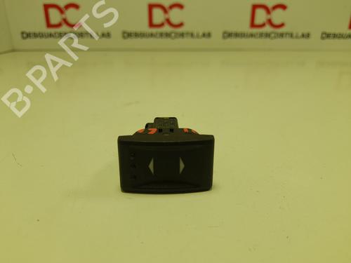 Used Right rear window switch FORD MONDEO III (B5Y) 2.0 TDCi (130 hp) 17407420