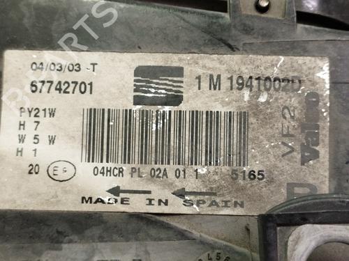 Right headlight SEAT LEON (1M1)  | BP29326444C29 