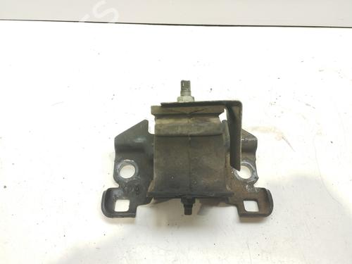 Used Engine mount NISSAN NAVARA NP300 (D40) 2.5 dCi 4WD (171 hp) 31988254