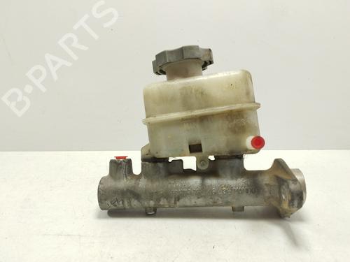 Used Brake master cylinder HYUNDAI SANTA FÉ I (SM) 2.0 CRDi 4x4 (113 hp) 17422058