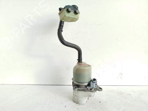 Used Steering pump VOLVO S40 II (544) 2.0 D (136 hp) 30336729
