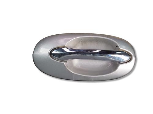 rear-left-exterior-door-handle-kia-carnival-ii-gq-1999-2000-2001-2002-2003-2004-2005-2006-2007-34722099 main image