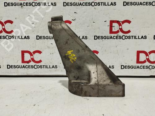 Used Engine mount MERCEDES-BENZ C-CLASS (W203) C 200 Kompressor (203.045) (163 hp) 30410031