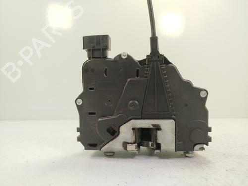 Used Front left lock OPEL CORSA D (S07) [2006-2015]  28716908