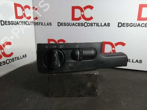 Used Headlight switch VW PASSAT B3/B4 (3A2, 35I) 1.6 (101 hp) 17395872
