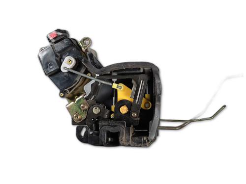 Used Front right lock KIA RIO II (JB) [2005-2011]  32663587