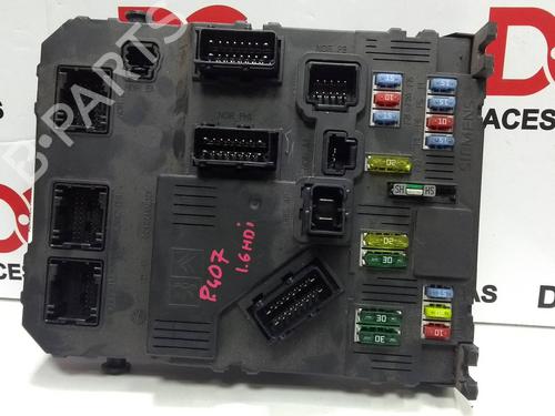 Used Fuse box PEUGEOT 407 (6D_) 2.0 (6DRFNB, 6DRFNE) (136 hp) 17398128