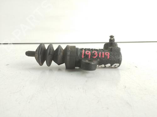 Clutch slave cylinder NISSAN NAVARA NP300 (D40) 2.5 dCi 4WD | BP20302812M113 