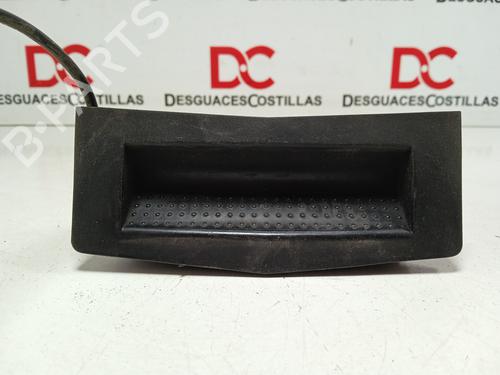 Used Tailgate handle OPEL ASTRA H (A04) 1.7 CDTI (L48) (100 hp) 25985946