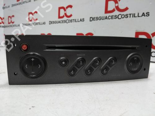 Used Radio RENAULT SCÉNIC II (JM0/1_) [2003-2010]  17402077