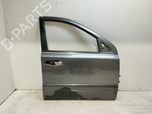 right-front-door-kia-sorento-i-jc-2002-2003-2004-2005-2006-2007-2008-2009-2010-2011-36409893 main image