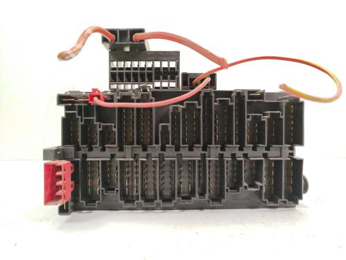 Fuse box VW GOLF III (1H1)  | BP29982751E1