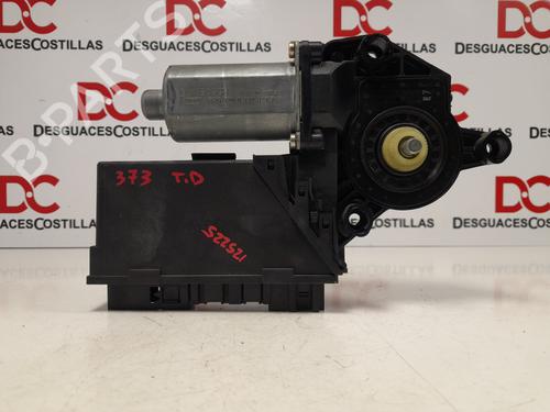 Right rear window motor AUDI A4 B6 (8E2) 2.5 TDI | BP17404482E22 