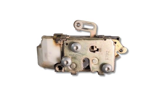 Used Front left lock Front left lock 38238510 38238510