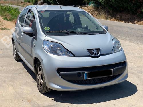Brugte PEUGEOT 107 (PM_, PN_) 1.4 HDi (54 hp) 4434506