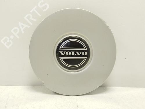 Used Hub cap VOLVO 940 (944) 2.3 (135 hp) 25816591