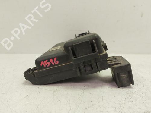 Fuse box VW GOLF IV (1J1) | BP30724613E1