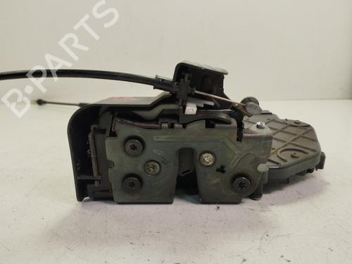 Vergrendeling rechts voor VOLVO S40 II (544) 2.0 D (136 hp) 30506805