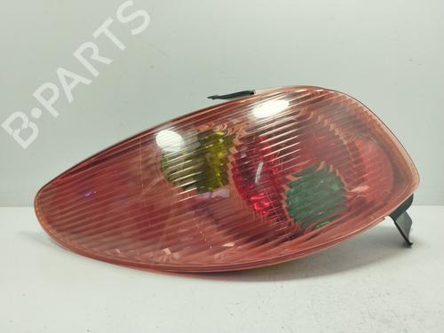 Used Left taillight PEUGEOT 206 Hatchback (2A/C) 1.4 LPG (75 hp) 21143562