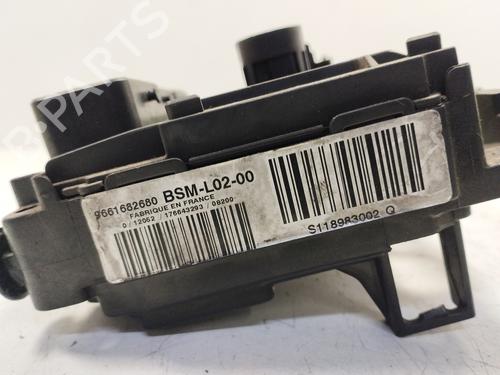 Fuse box PEUGEOT 407 (6D_)  | BP18821203E1 