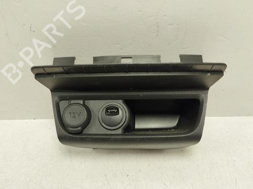 Used Ashtray PEUGEOT 208 I (CA_, CC_) 1.6 HDi (114 hp) 26918804