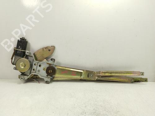 Elevalunas delantero derecho KIA CARNIVAL I (UP, FL) 2.9 TDi (126 hp) 29932885