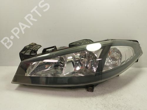 Used Left headlight Left headlight RENAULT LAGUNA II (BG0/1_) 1.9 dCi (BG1A, BG1V) (130 hp) 30387628 30387628